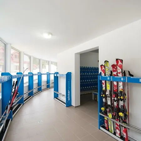 11 Apartment